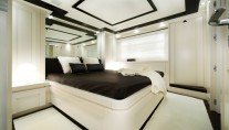 SAKATA -  Double Cabin